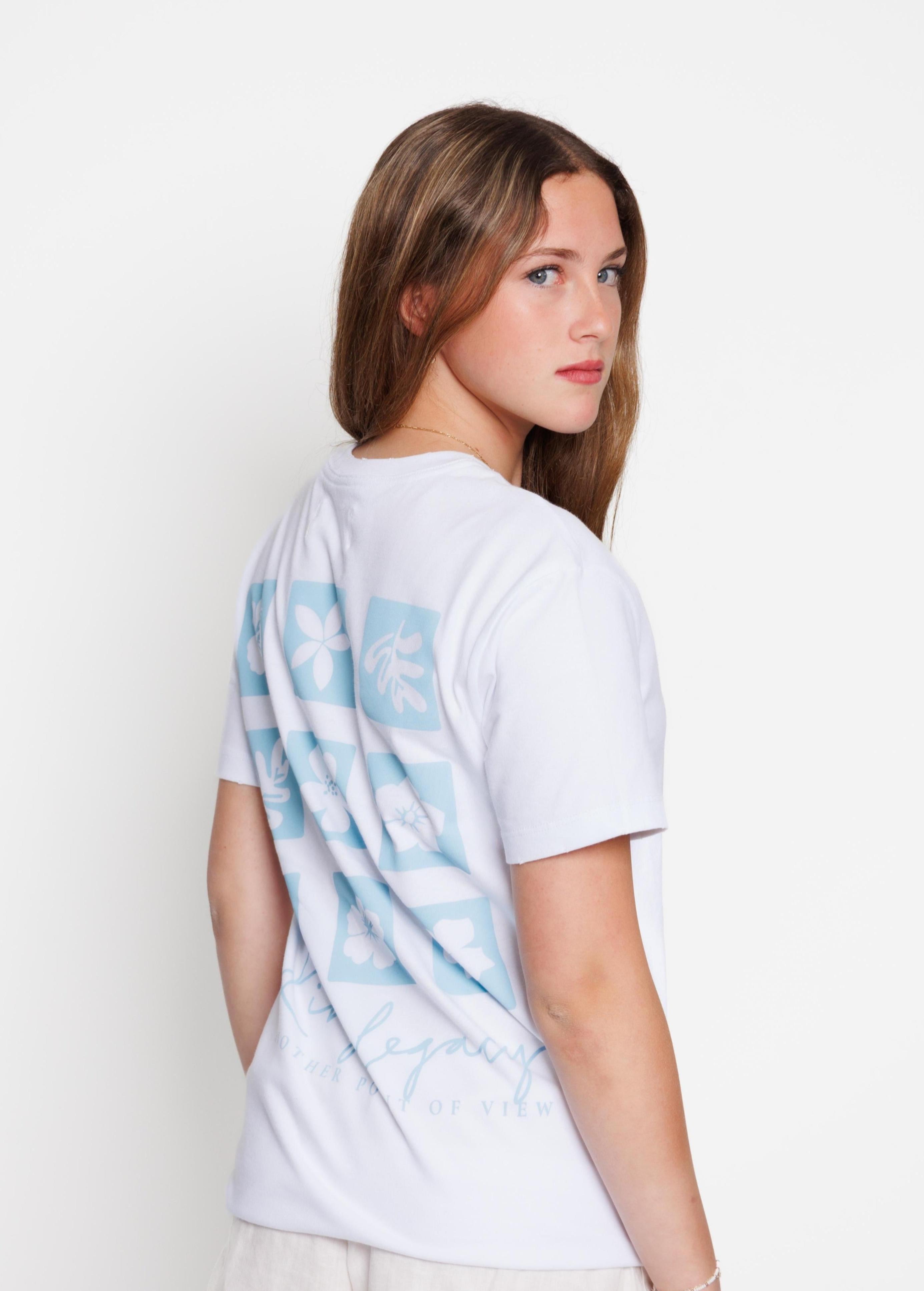 PLAYERA BLOOM