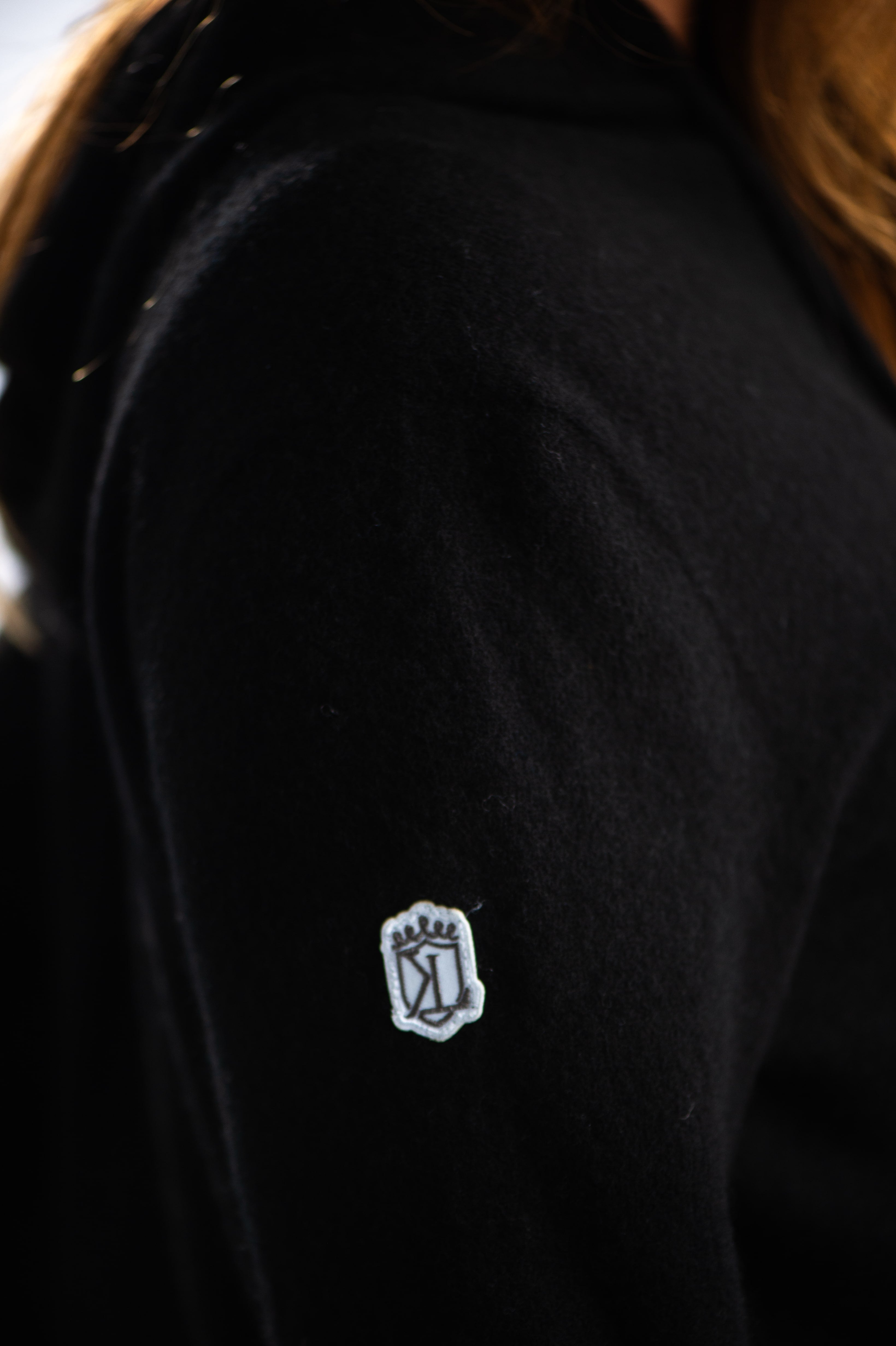 HOODIE NEGRA CASHMERE