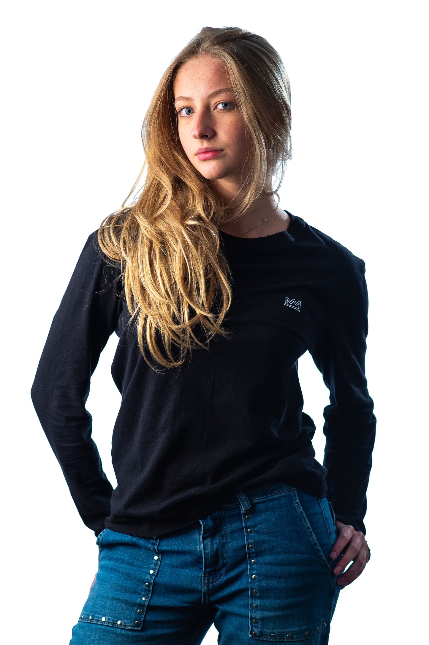 BLACK LONG SLEEVE BASIC TEE